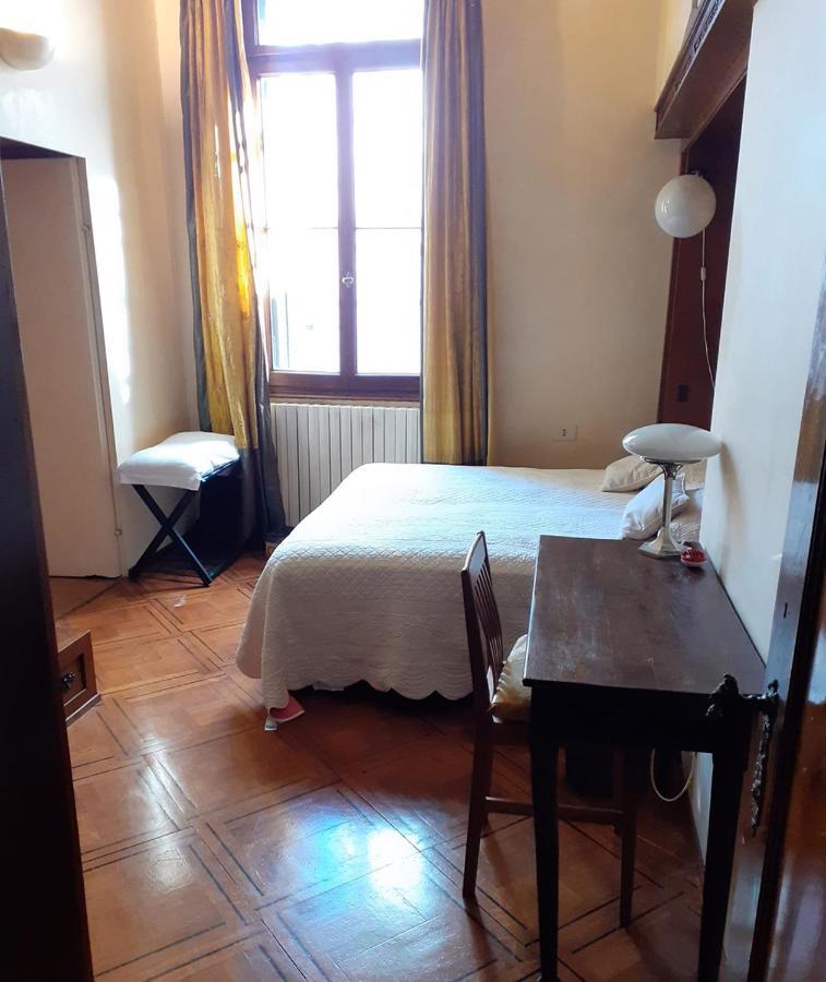 Luxury Apartment On The Grand Canal Venetië Buitenkant foto
